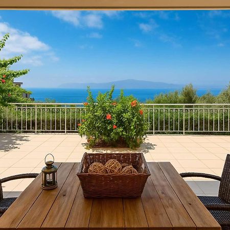 Aigli Fully Equipped Getaway - Seaview Lux Retreat Vila Calamata Exterior foto